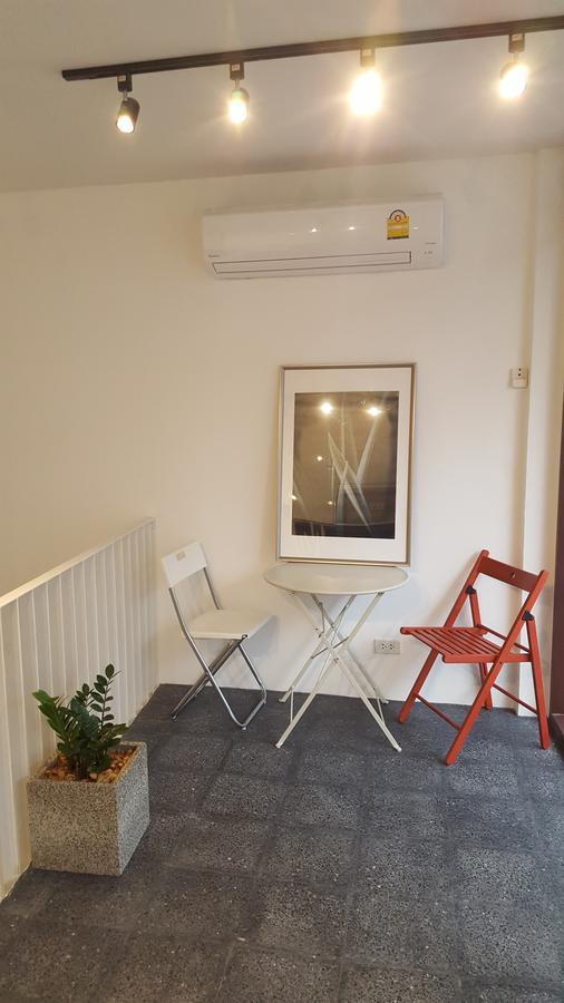 Haus Sathorn 21 Bed And Breakfast Μπανγκόκ Εξωτερικό φωτογραφία