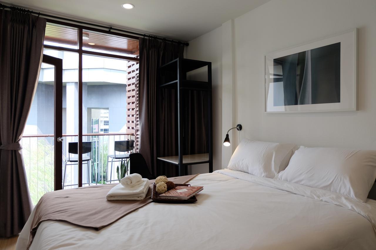 Haus Sathorn 21 Bed And Breakfast Μπανγκόκ Εξωτερικό φωτογραφία