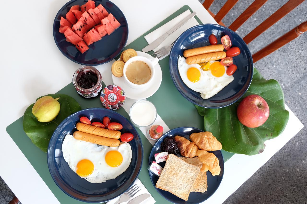 Haus Sathorn 21 Bed And Breakfast Μπανγκόκ Εξωτερικό φωτογραφία