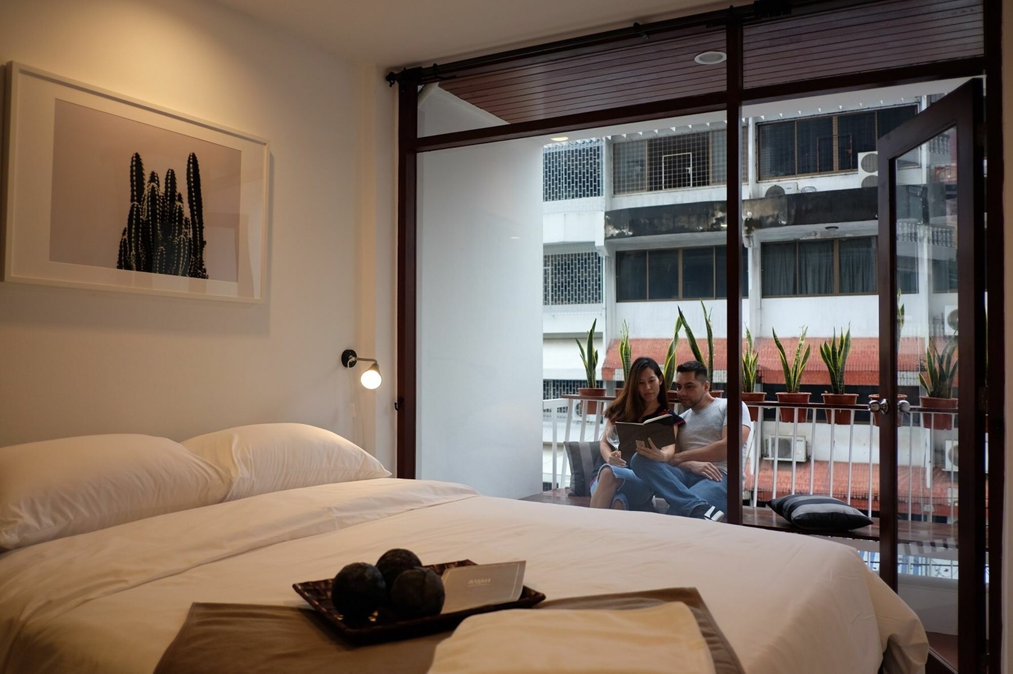 Haus Sathorn 21 Bed And Breakfast Μπανγκόκ Εξωτερικό φωτογραφία