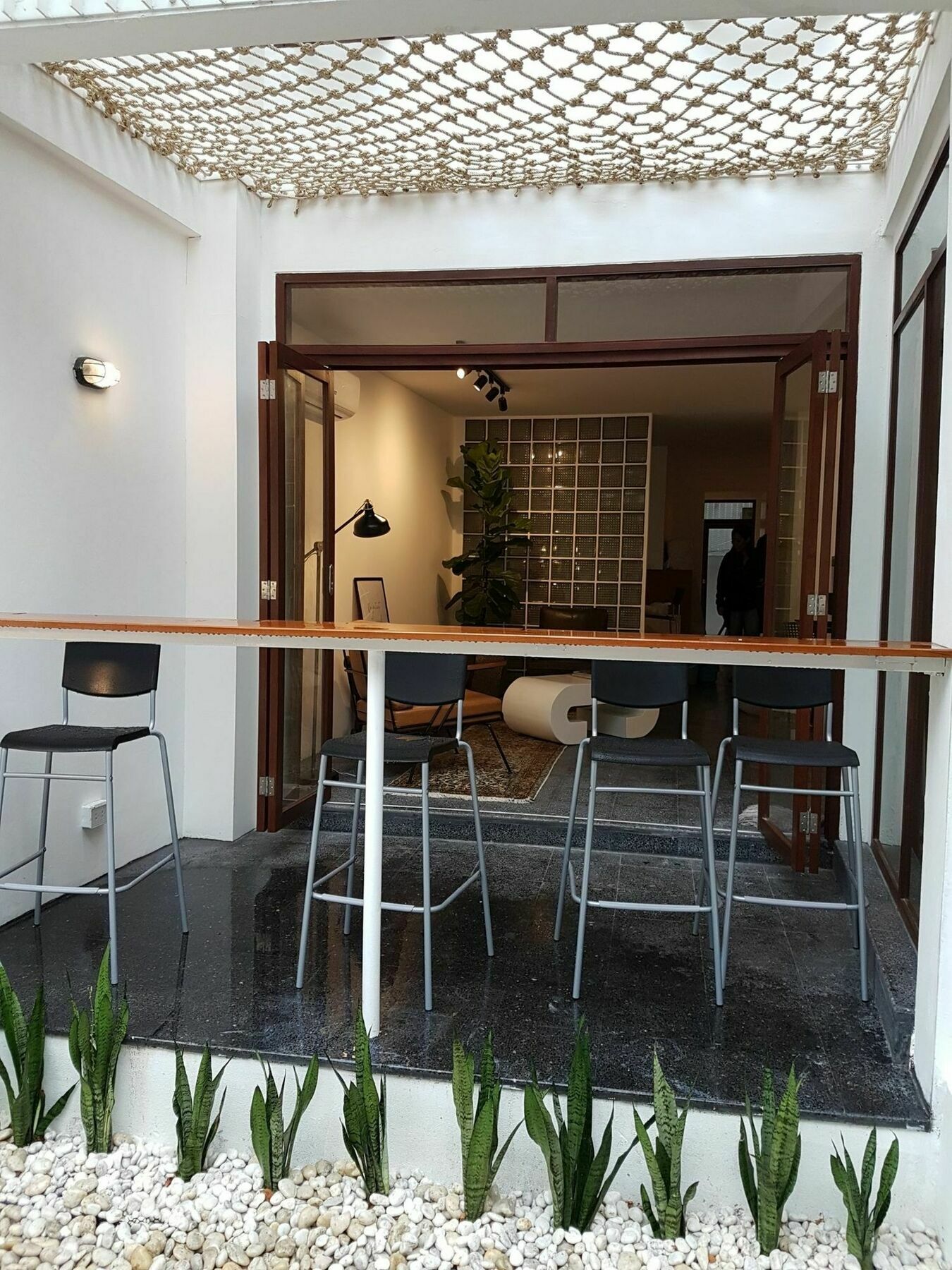 Haus Sathorn 21 Bed And Breakfast Μπανγκόκ Εξωτερικό φωτογραφία