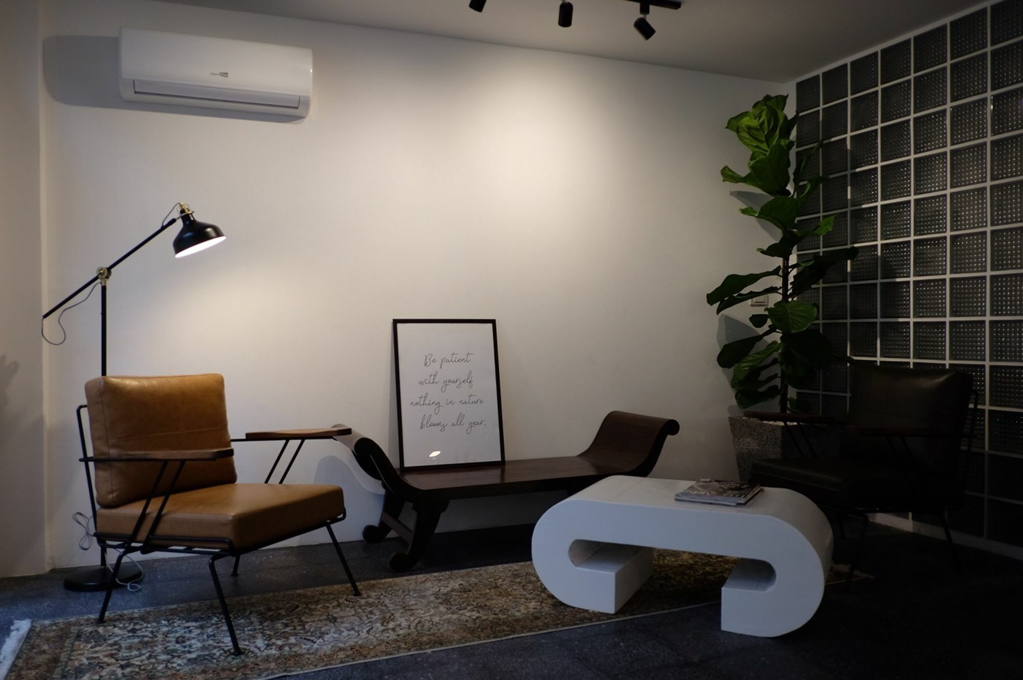 Haus Sathorn 21 Bed And Breakfast Μπανγκόκ Εξωτερικό φωτογραφία