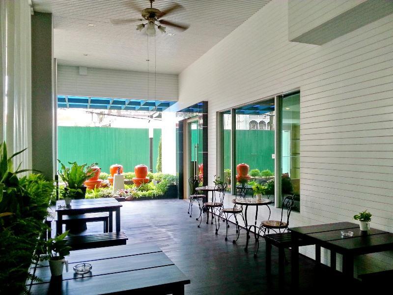 Haus Sathorn 21 Bed And Breakfast Μπανγκόκ Εξωτερικό φωτογραφία