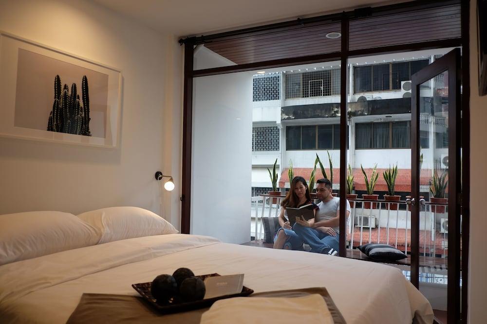 Haus Sathorn 21 Bed And Breakfast Μπανγκόκ Εξωτερικό φωτογραφία